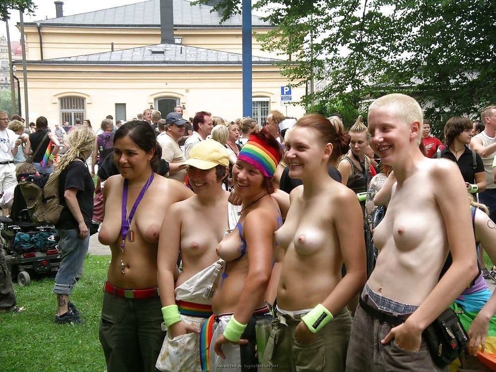 Girls together: Public Nudity teens show their tits
 #14941791