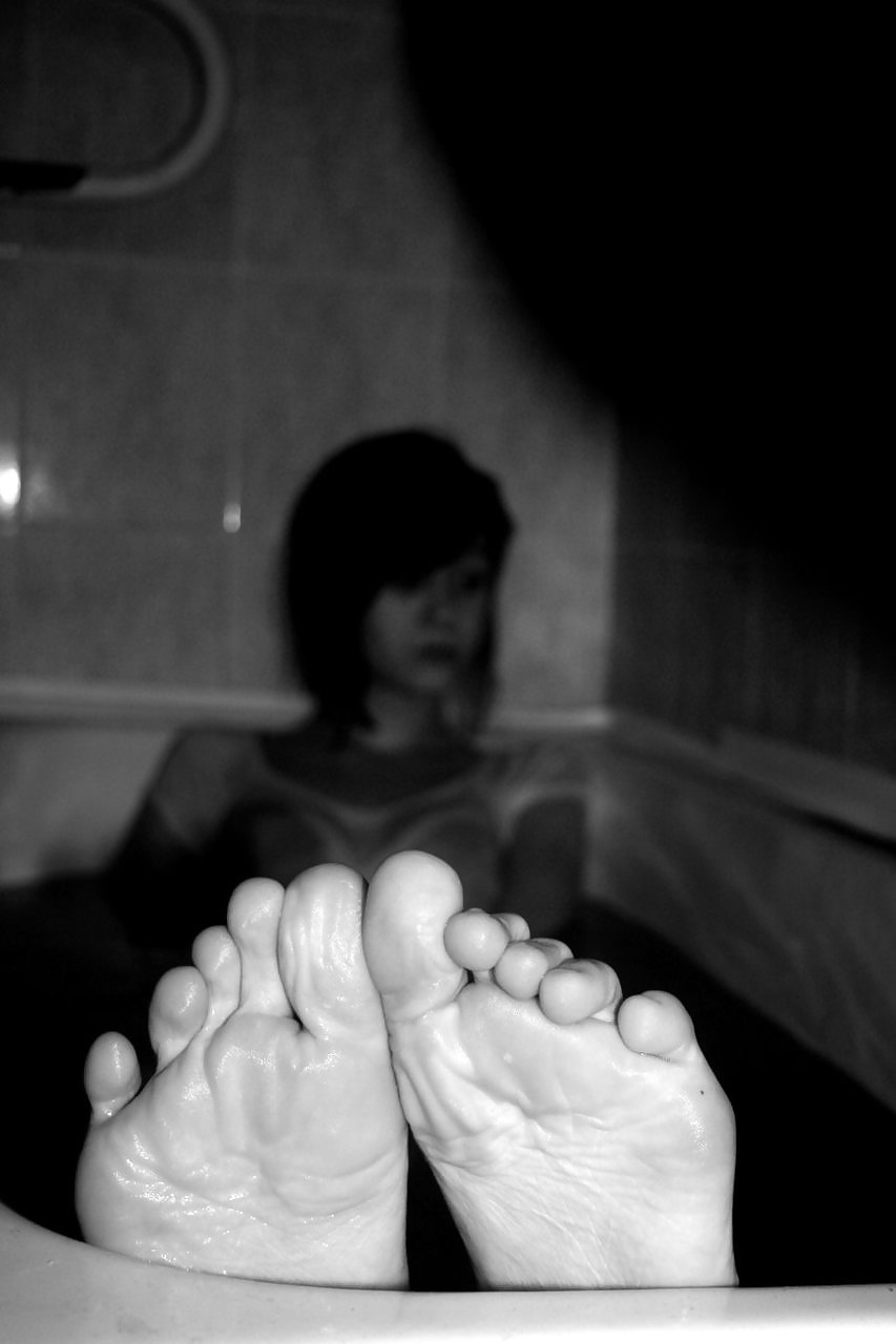 Awesome Amateur Teen Feet Part XX #9162015