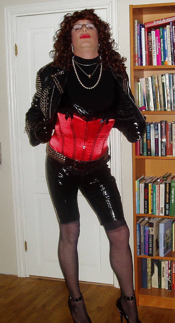 Henriette
 #11298115