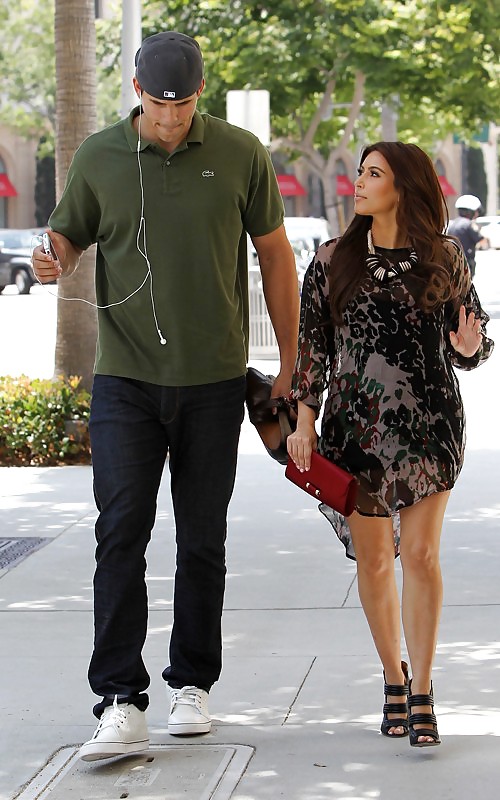 Kim Kardashian out in Beverly Hills candids 2 #5805193