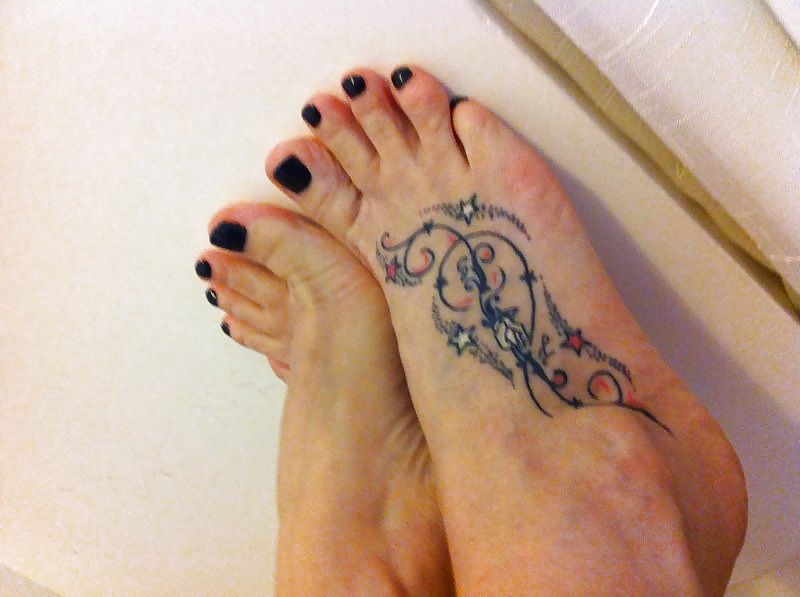 Sexy slipper feet pics for jaynes foot fans #14768860