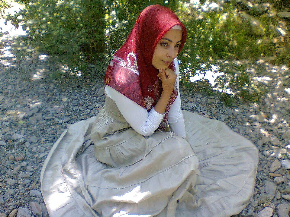 Türkisch Arabisch-muslimischen Hijab, Turban Tragenden Fortschreibt Geschlossen #19184692