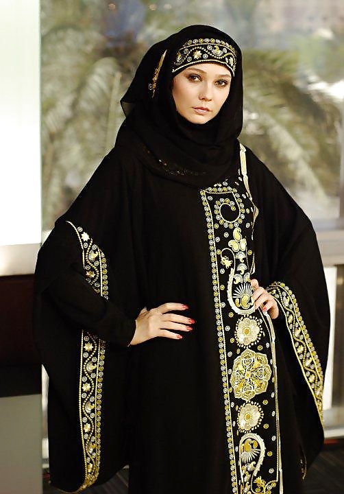 Arabi arrapati in hijab 
 #20247869