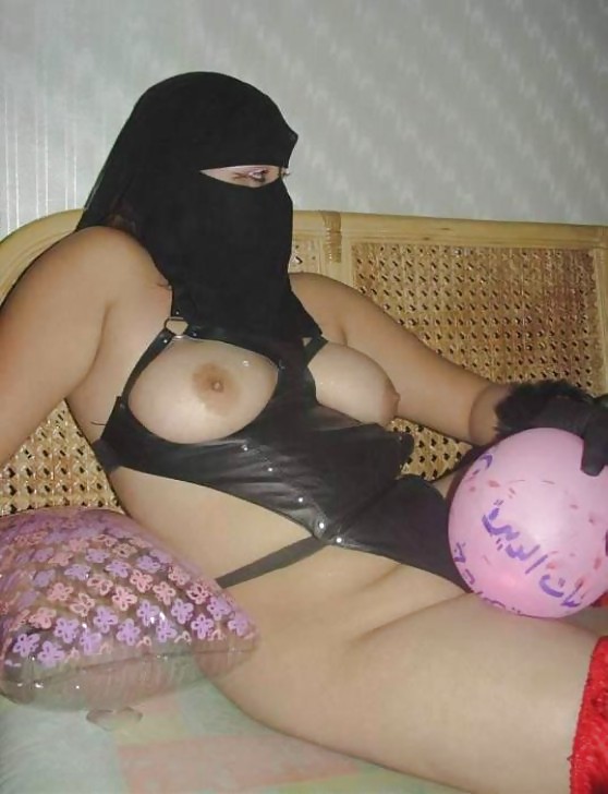 HORNY ARABS IN HIJABS  #20248218