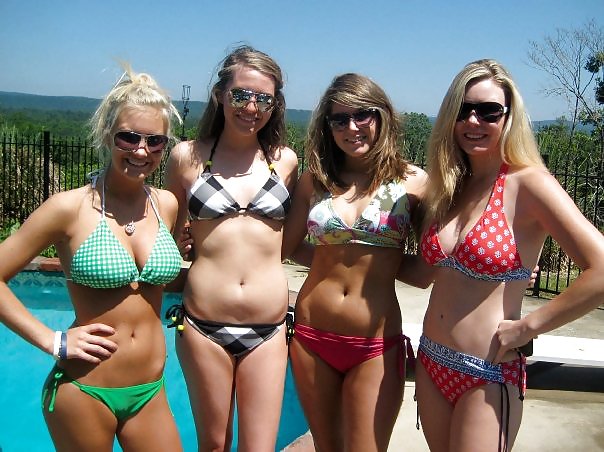 Facebook College Blonde Big Tits Bikini Courtney #3140735