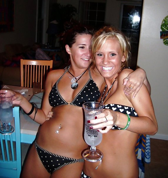 Facebook College Blonde Big Tits Bikini Courtney #3140923