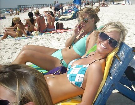 Facebook College Blonde Big Tits Bikini Courtney #3140986