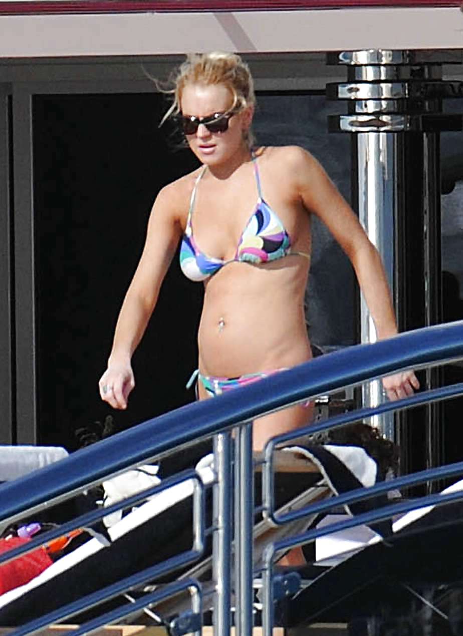 Lindsay Lohan in bikini on a yacht in St. Barthelemy #2512604