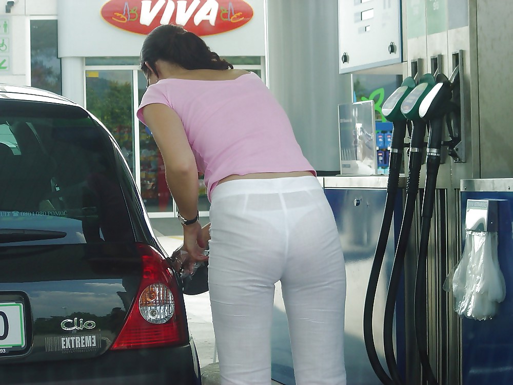 Random Public Views #16810077