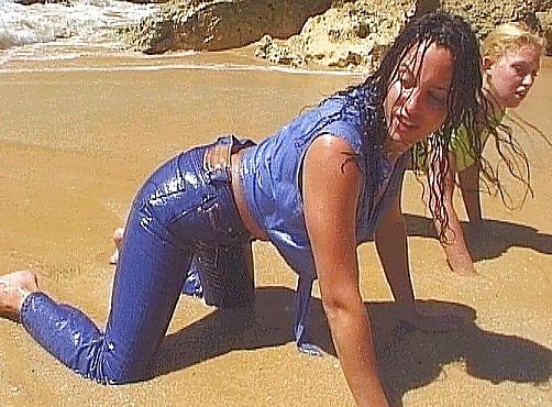 Queens in jeans CIII - Hand- and Blowjobs #8304858