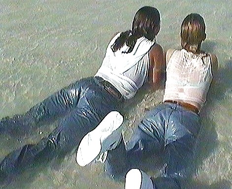 Queens in jeans CIII - Hand- and Blowjobs #8305067