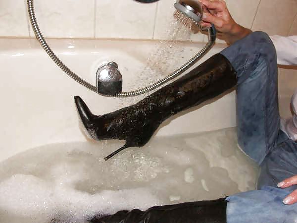 Queens in jeans CIII - Hand- and Blowjobs #8305109