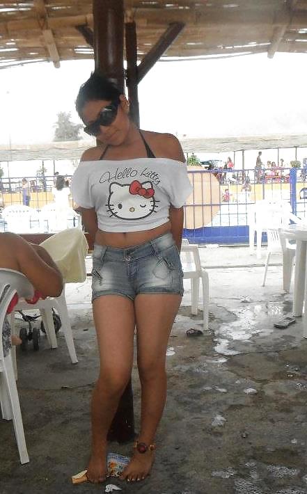 Mujer (amiguitas 22)
 #13315373