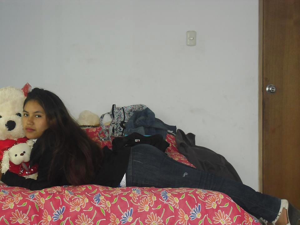 女性 (amiguitas 51)
 #11393333