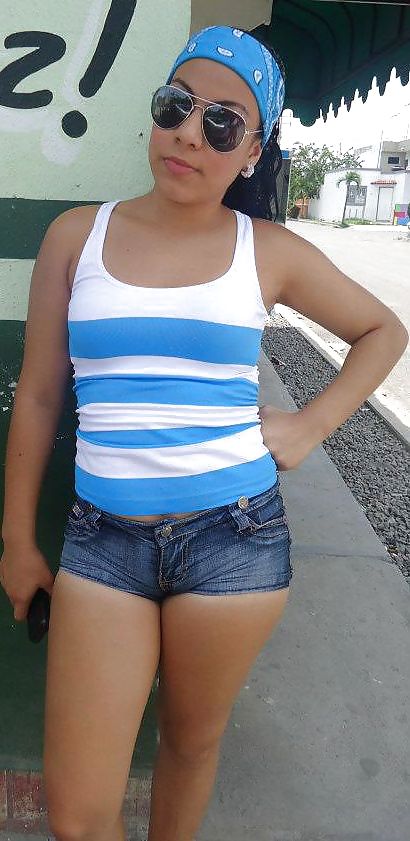女性 (amiguitas 51)
 #11393377