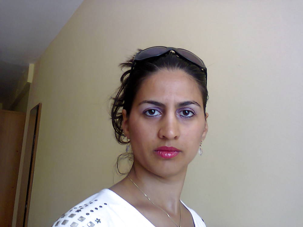 La más hermosa chica india 11
 #22412918