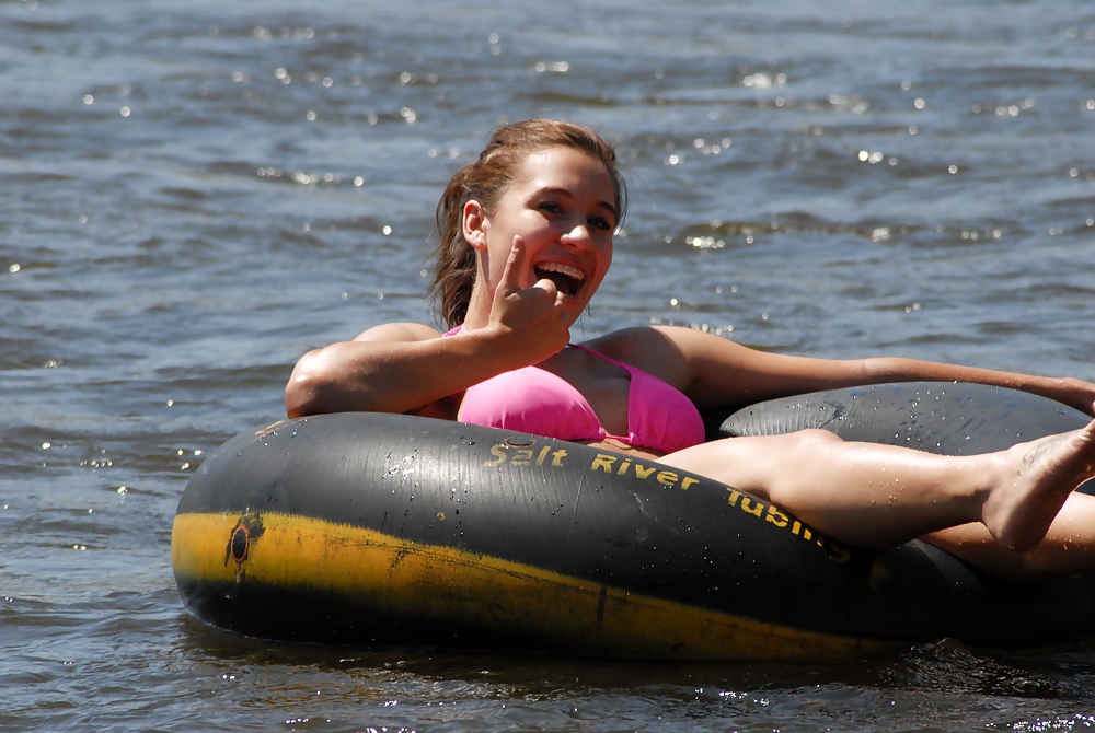 Salt River - Bikinis #4362866