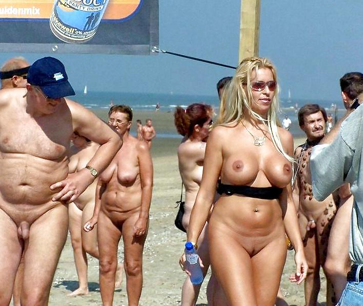 Nudist Beach Grobbing II #20066528