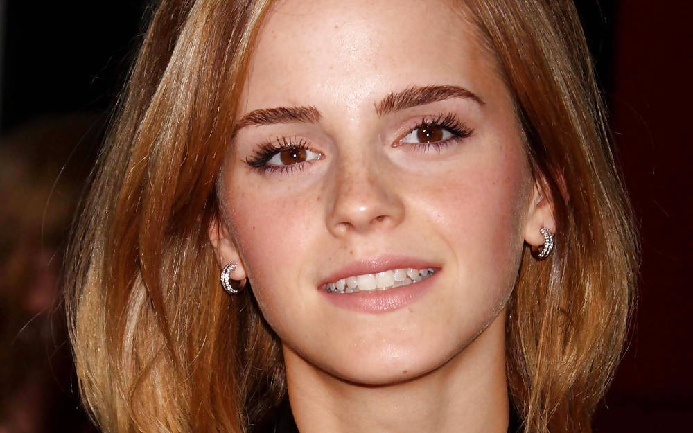 Emma Watson Galerie 2 ... Ein Vorhang ... #3410370