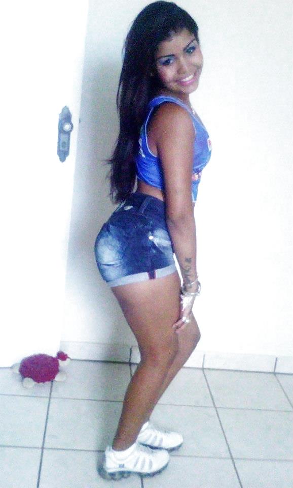 Thalita caliari
 #11298179