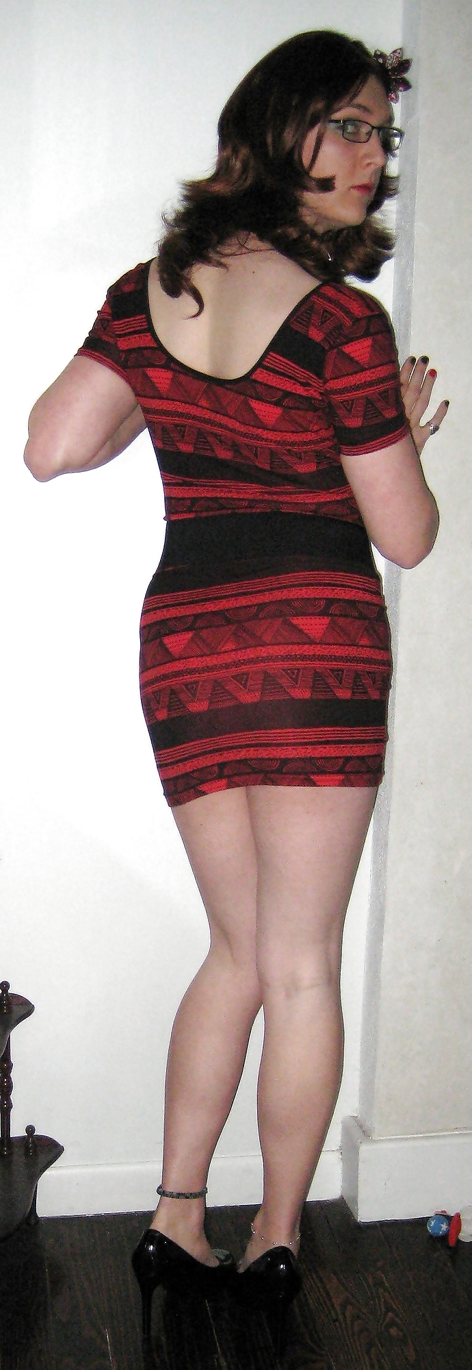 Vestido y zapatos nuevos de Julie
 #7986953
