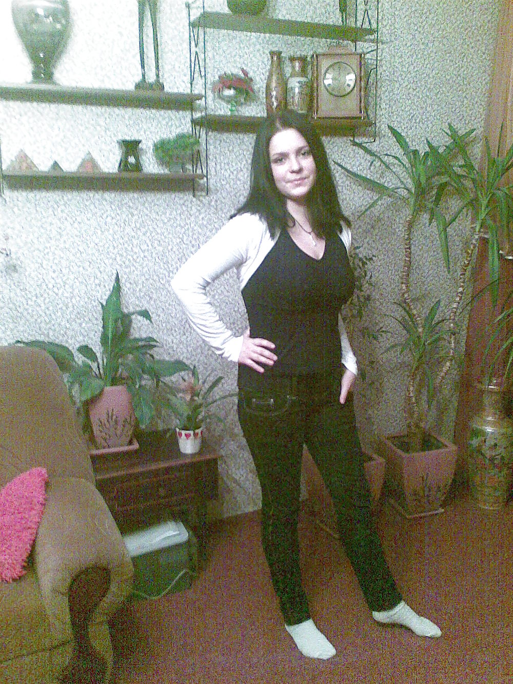 Me brunette #22015365