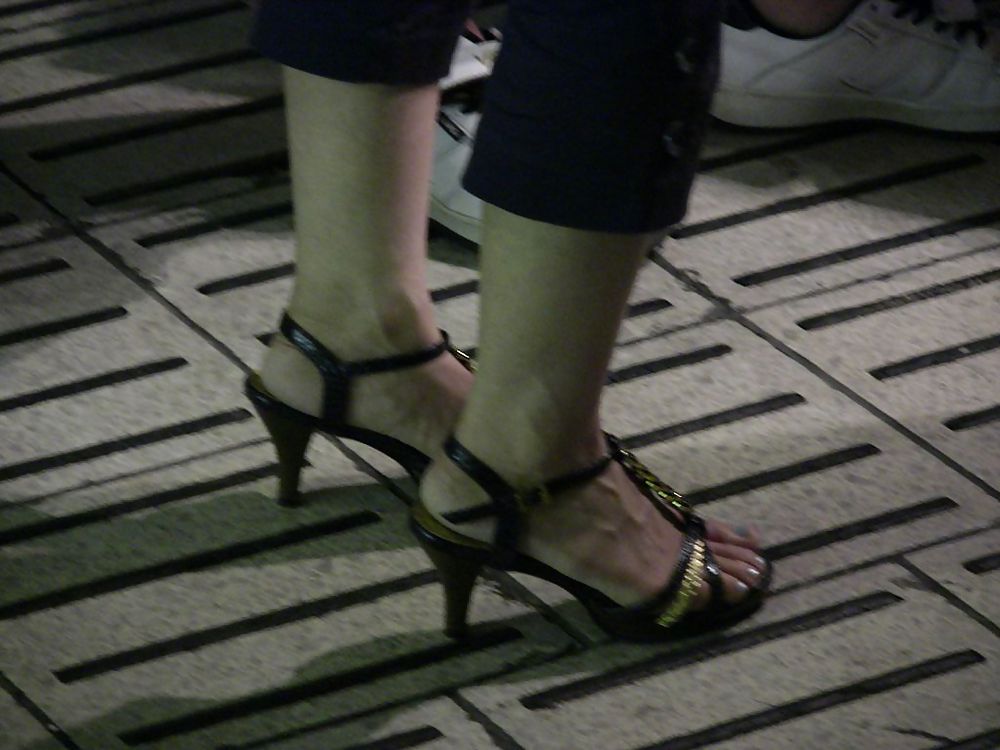 Japanese Candids - Feet on the Street 01 #3477666