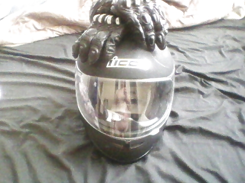 私のヘルメット、ヘヘヘ
 #5140112