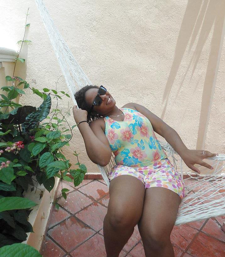 Mujer (amiguitas 47)
 #15350742