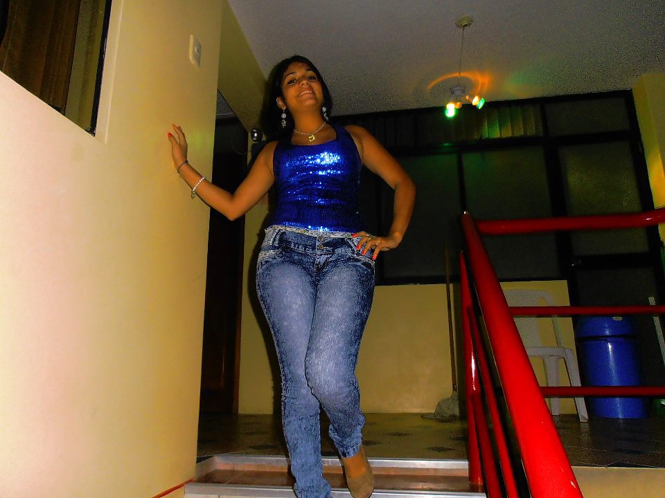 Mujer (amiguitas 47)
 #15350780