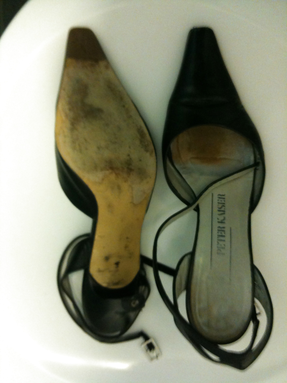 Schuhe der Kollegin besamt - Teil 6 #17337836