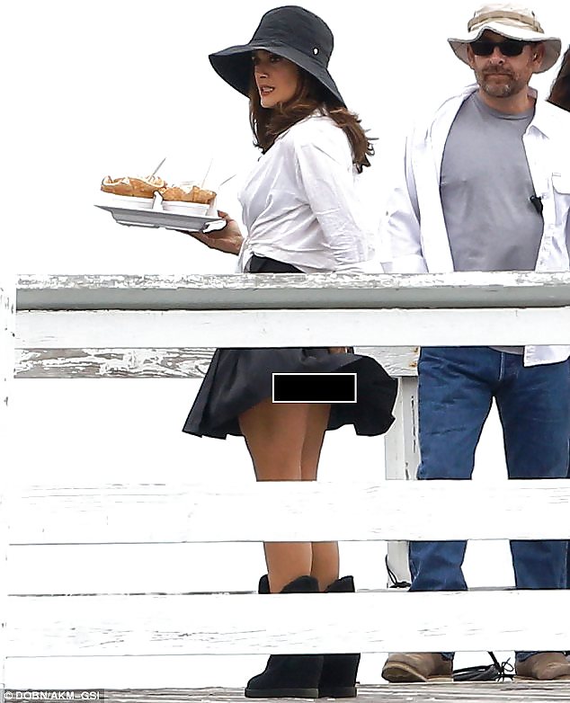 Salma Hajek #22111436