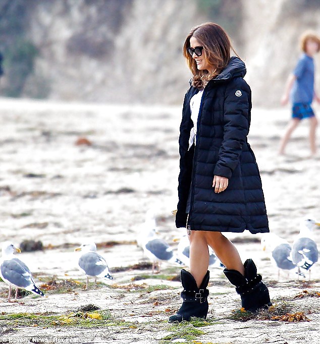 Salma Hajek #22111464