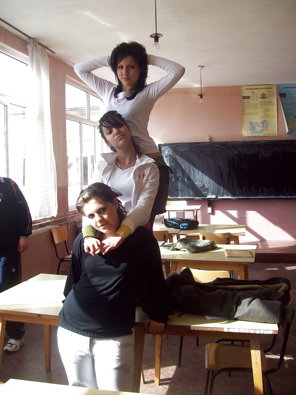Les Filles De L'école Bulgare #2063015