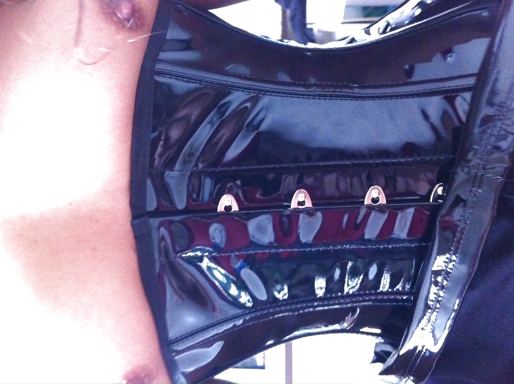 Topbiche in corsetto di lattice
 #11752394