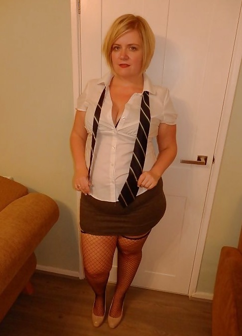 BLONDE PAWG SCHOOL GIRL #20773028