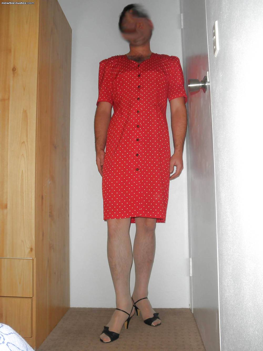 赤いドレスとヒール
 #3177262