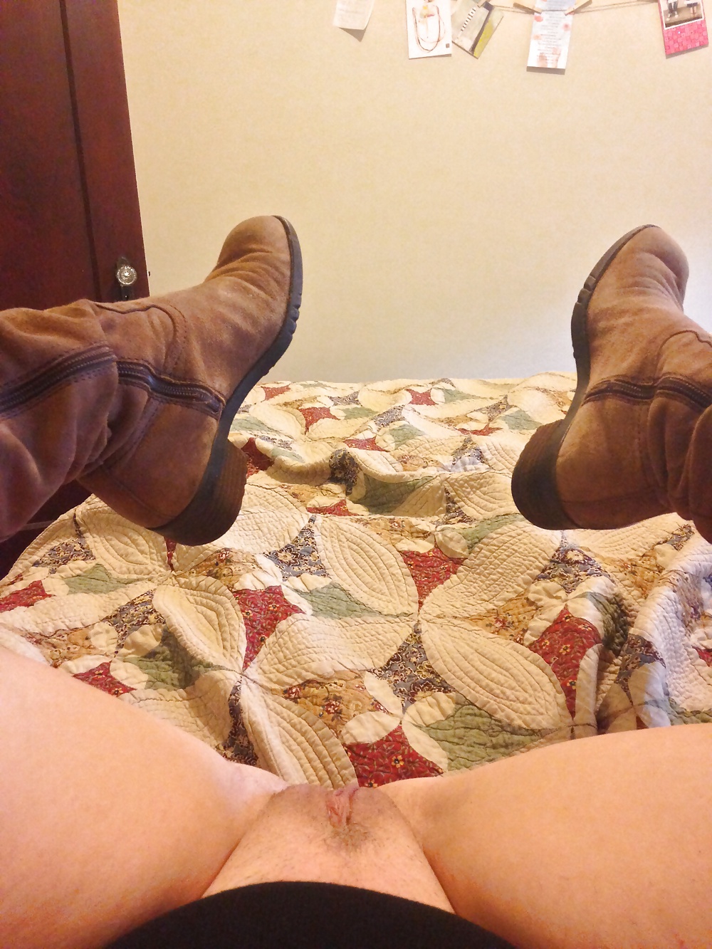 Nice and wet #17146043