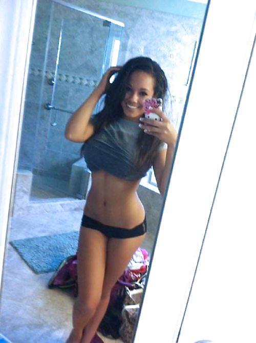 Sefshot hotties no 53
 #15009990