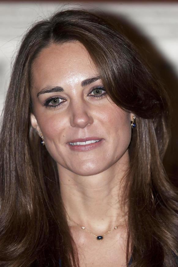 Une Collection Kate Middleton #10117634