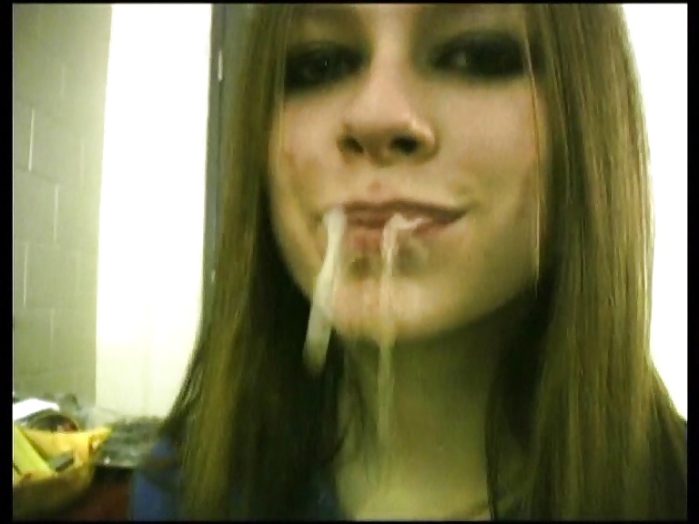 Avril Lavigne #20529310
