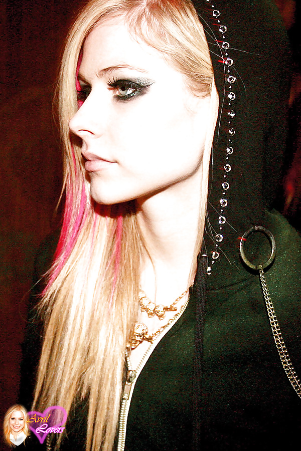 Avril Lavigne #20529340