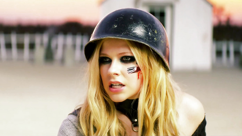 Avril Lavigne #20529352