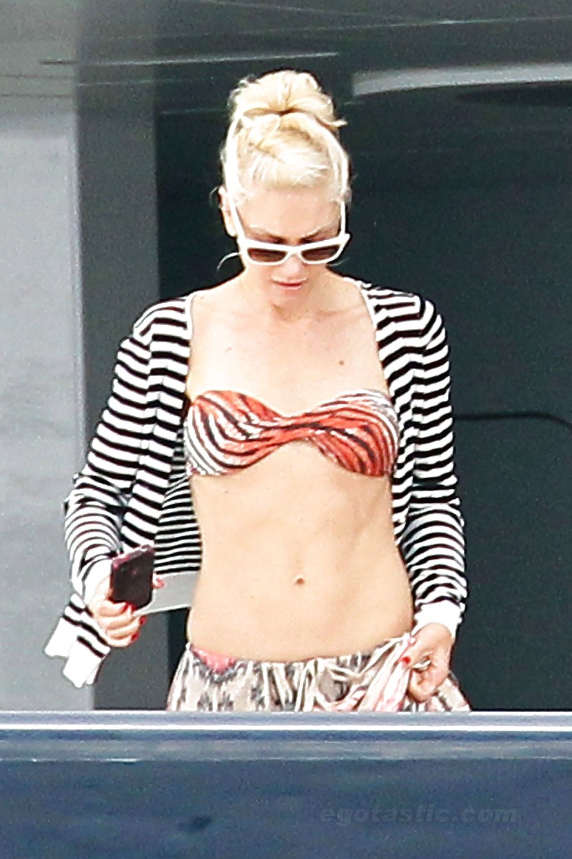 Gwen Stefani #4125364