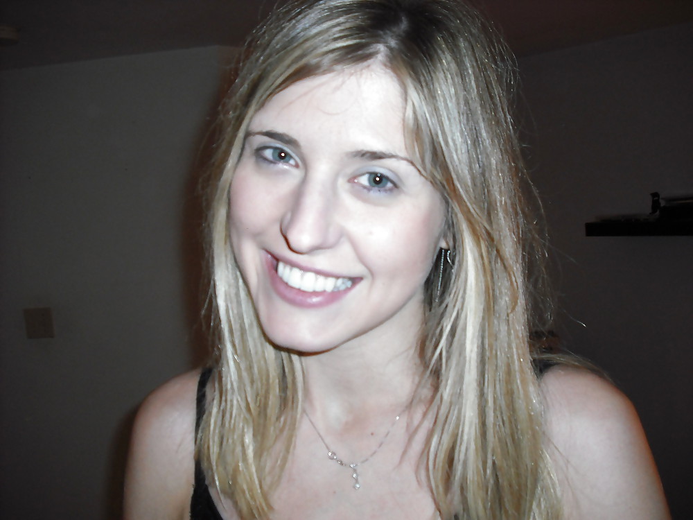 Amateur Linda #4551448