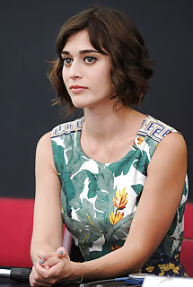 Lizzy caplan mega colección 2
 #21606756