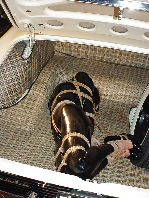 Bondage apretado
 #21547366