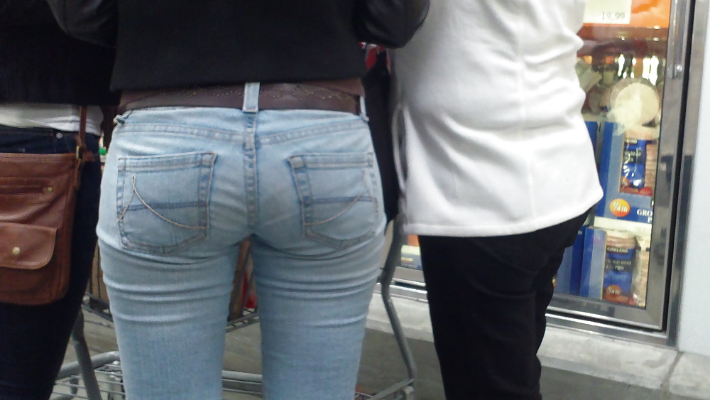 Butts & Arsch In Jeans-Shorts Und Bikinis Compilation #14611032