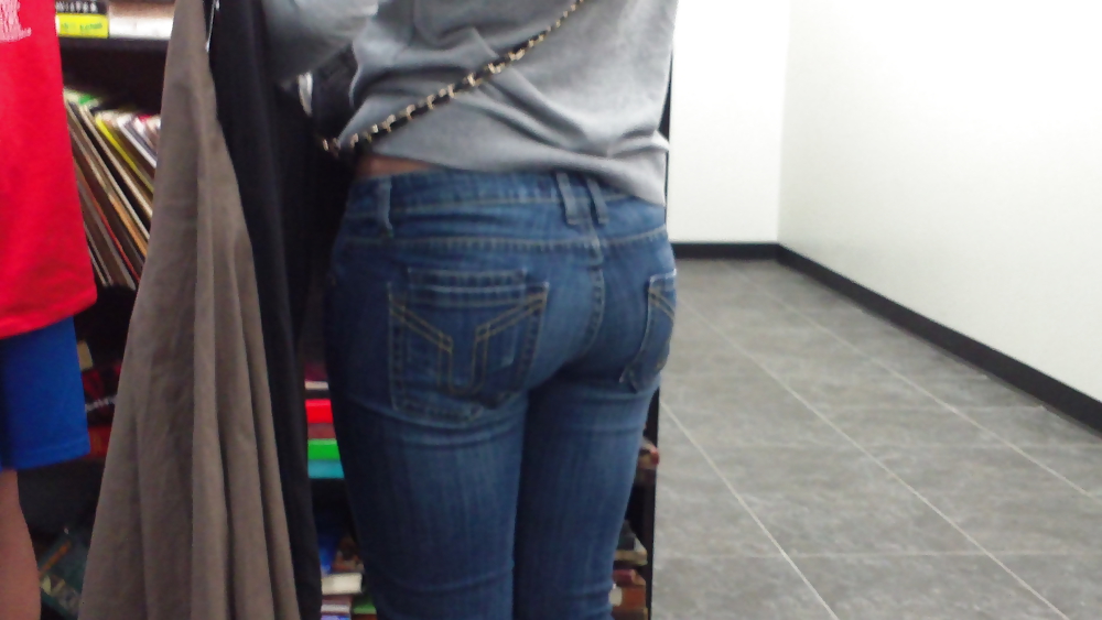 Butts & Arsch In Jeans-Shorts Und Bikinis Compilation #14612652