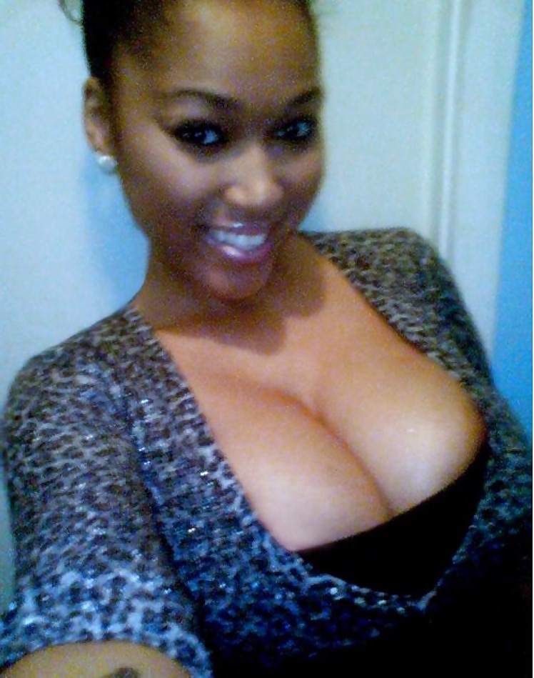 SmutDates Username 'LizaSugarXO' #7314873